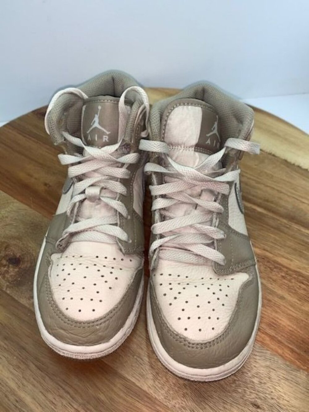 Nike Air Jordan 1 Mid GS Legend Brown Khaki Kids Size 3.5 Y HF4781-203 Sneakers - Picture 9 of 14